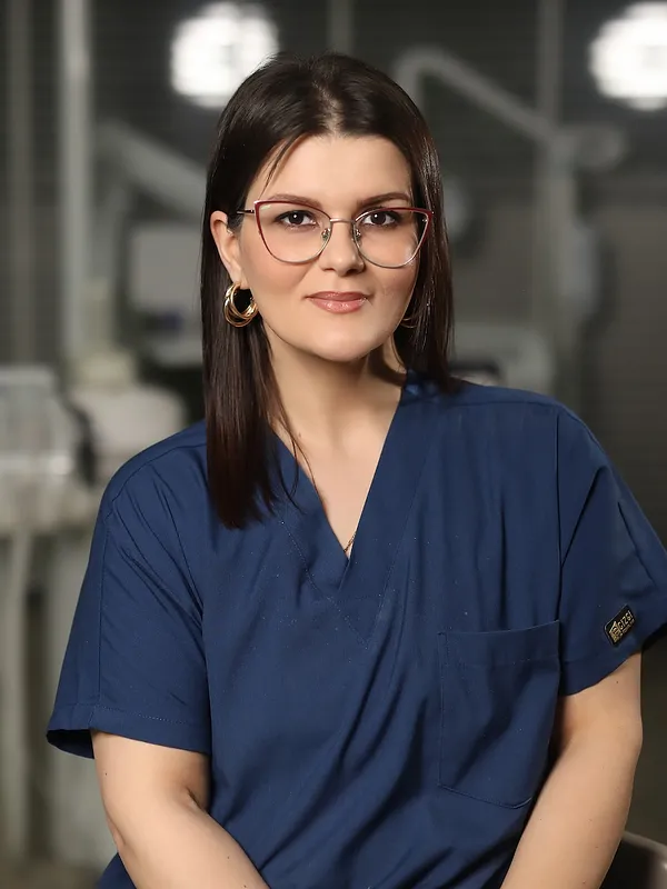 Dr. Valmira Alija Isaki